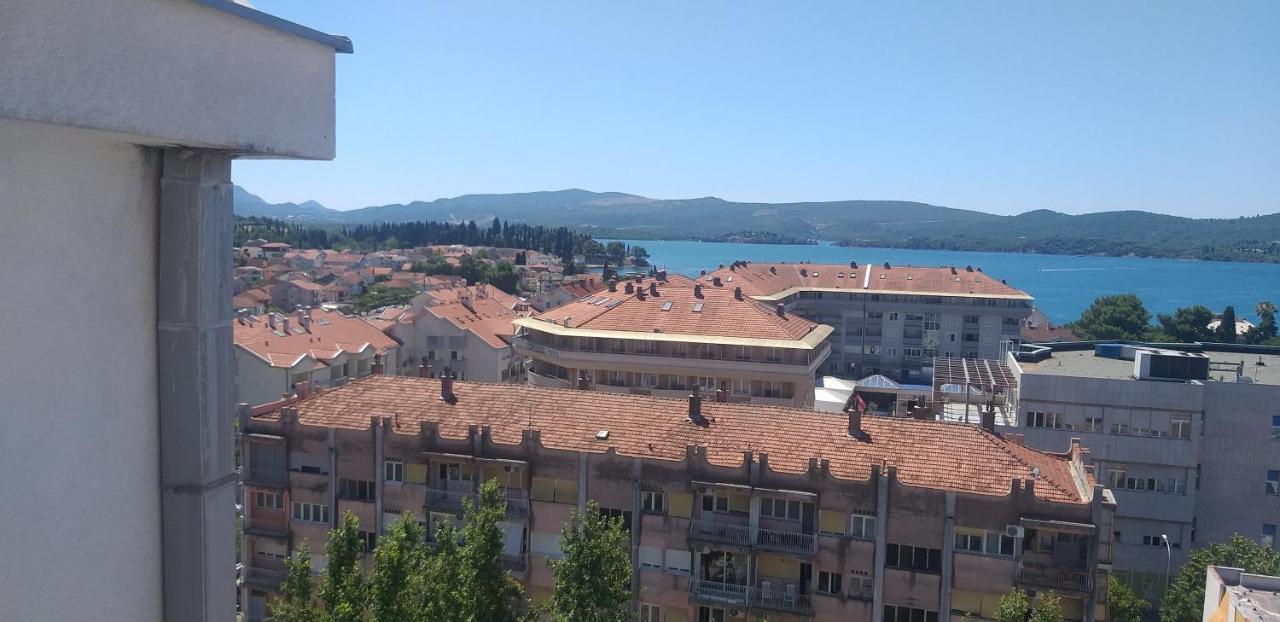 Apartman Centar Tivat Luaran gambar
